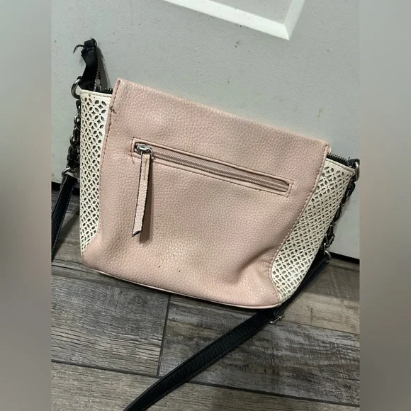Jessica Simpson Pink, silver, Ivory & Black Crossbody Bag purse - Picture 4 of 8